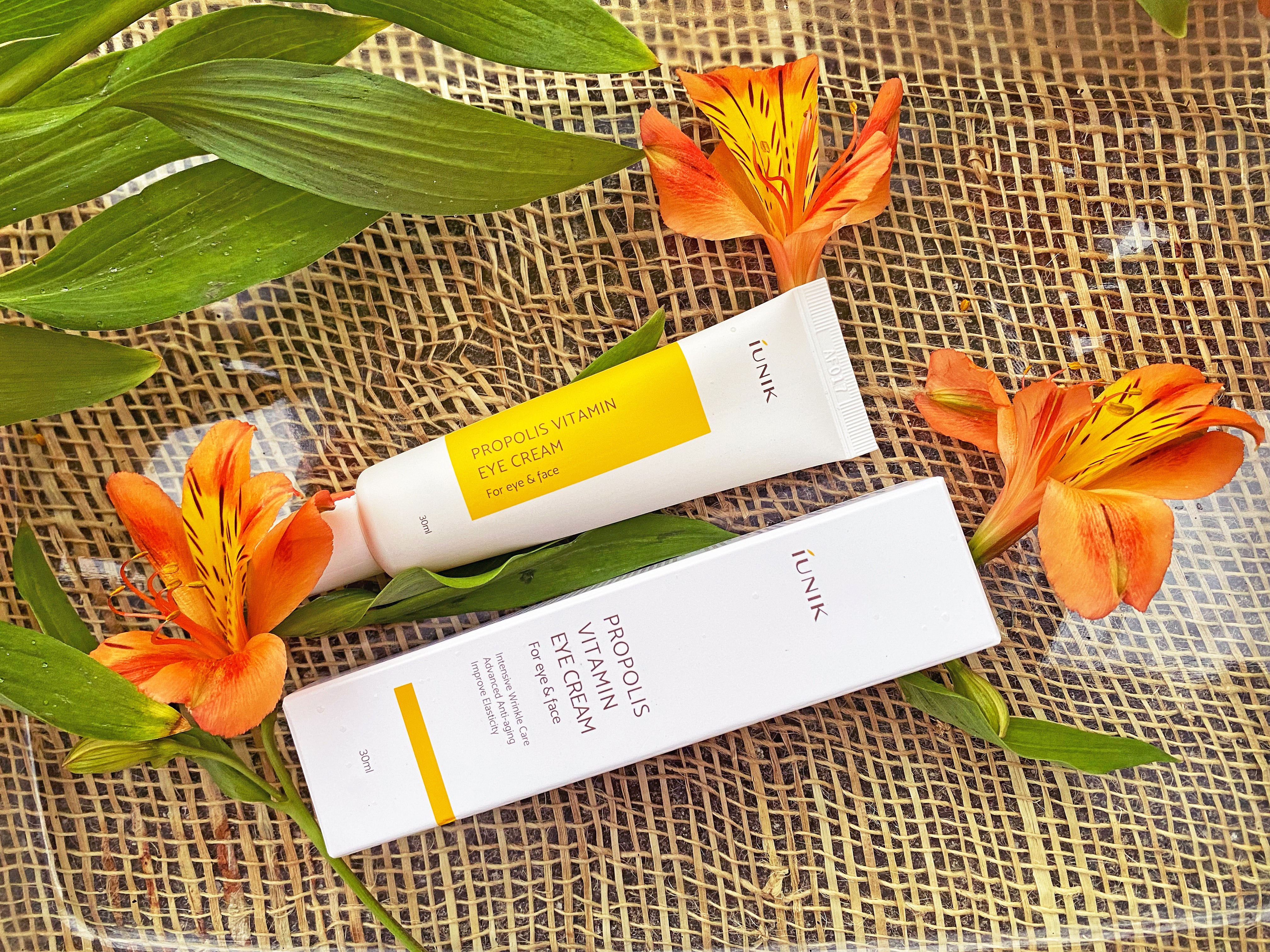 HI-REVIEW: iUNIK Propolis Vitamin Eye Cream