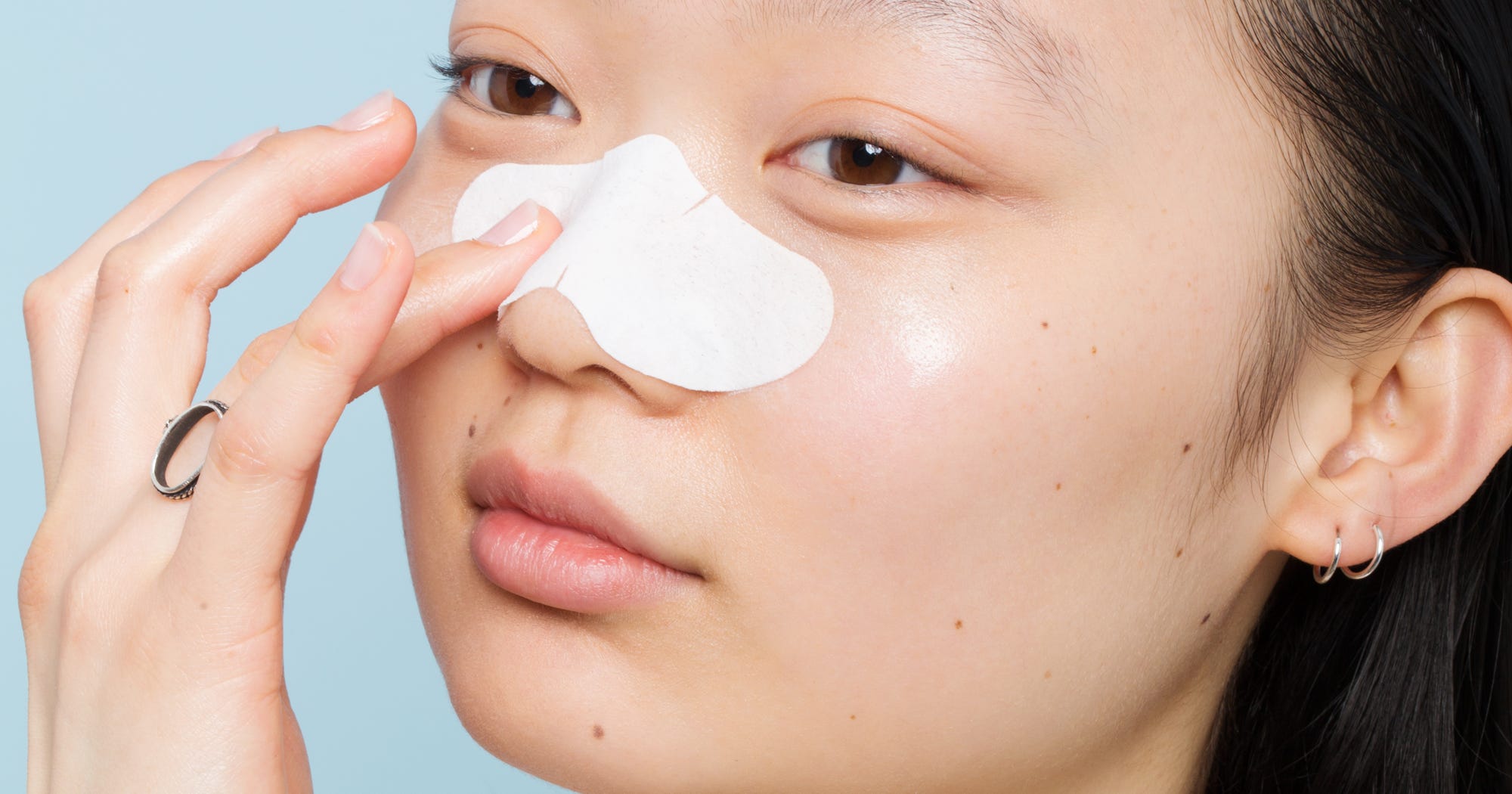 Stop Clogged Pores with Proper Moisture Steps