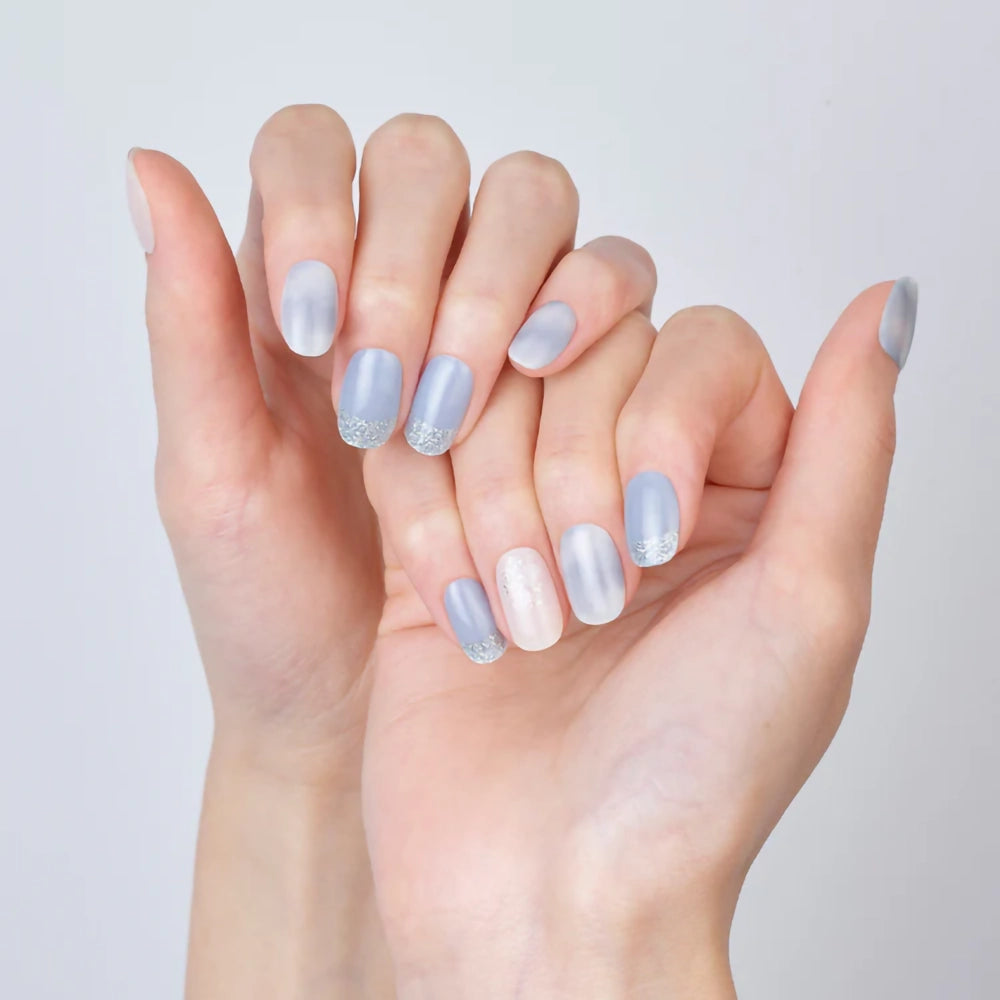 Semi-Cured Gel Nail [#N Soyokaze]